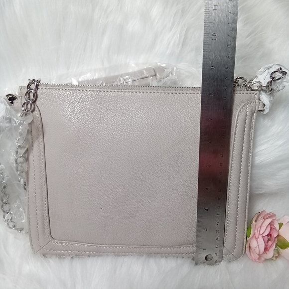 🩶New Snob Essentials Crossbody🩶 - Picture 4 of 5